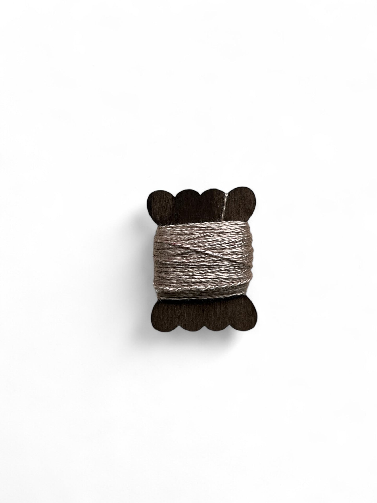 Silk embroidery thread bobbin - Almond