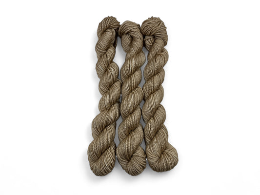 Mini skeins - single - Husk