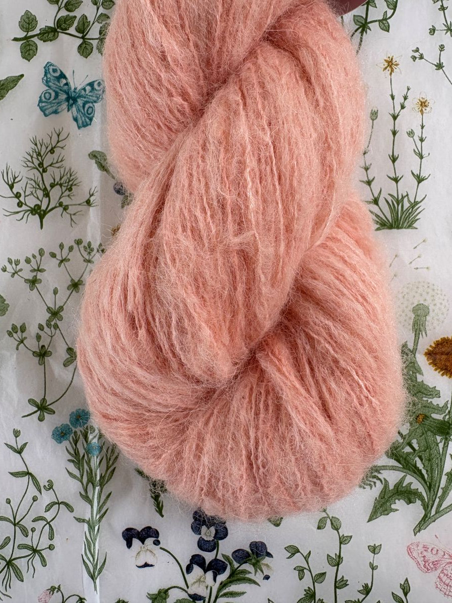 Alpaca Silk - Peach Fuzz