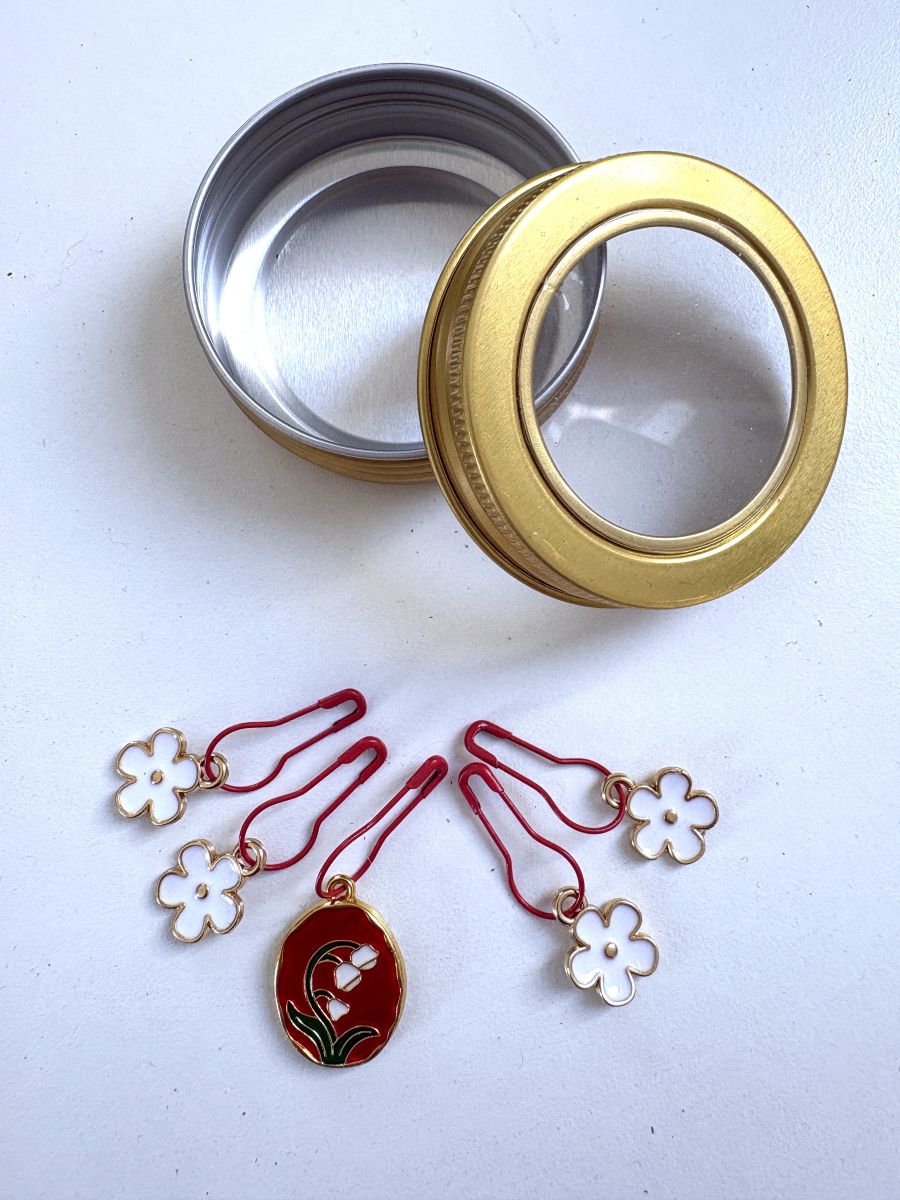 Stitch markers - Lily of the Valley - White