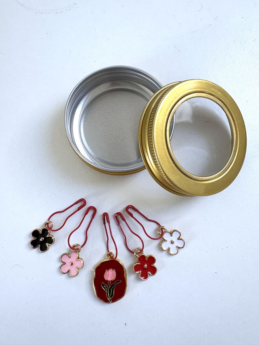 Stitch markers - Red Tulip - multi